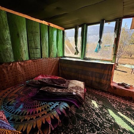 Hippy Hyde Kalga Ξενοδοχείο Kalgha Εξωτερικό φωτογραφία