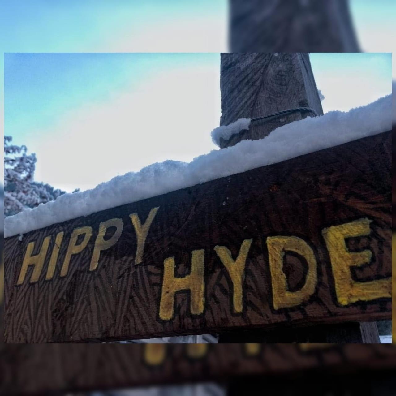 Hippy Hyde Kalga Ξενοδοχείο Kalgha Εξωτερικό φωτογραφία